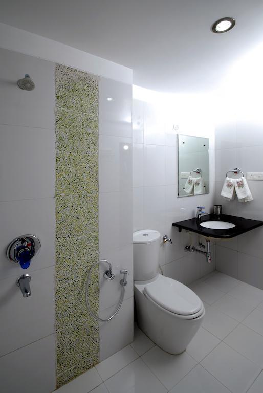 Hotel Tulsi Exotic Bhopal Ruang foto