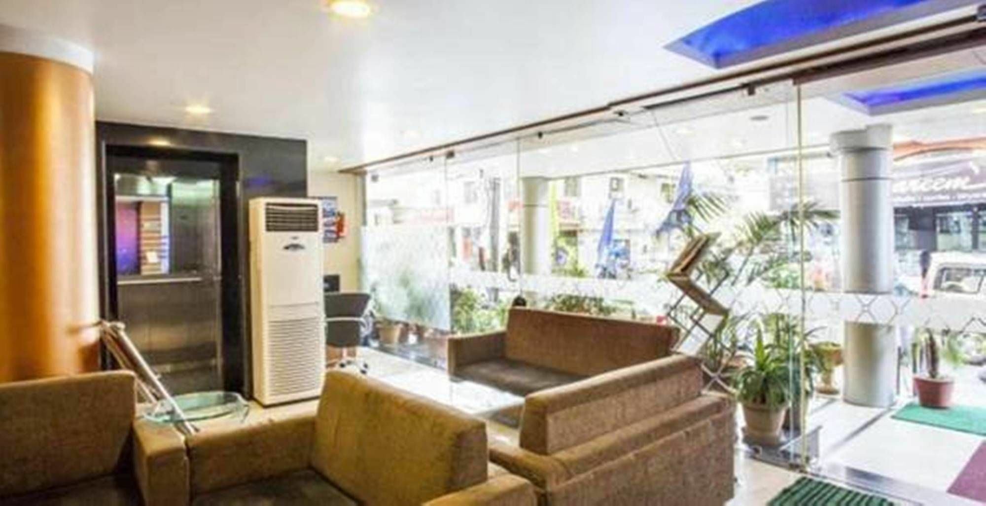 Hotel Tulsi Exotic Bhopal Bagian luar foto