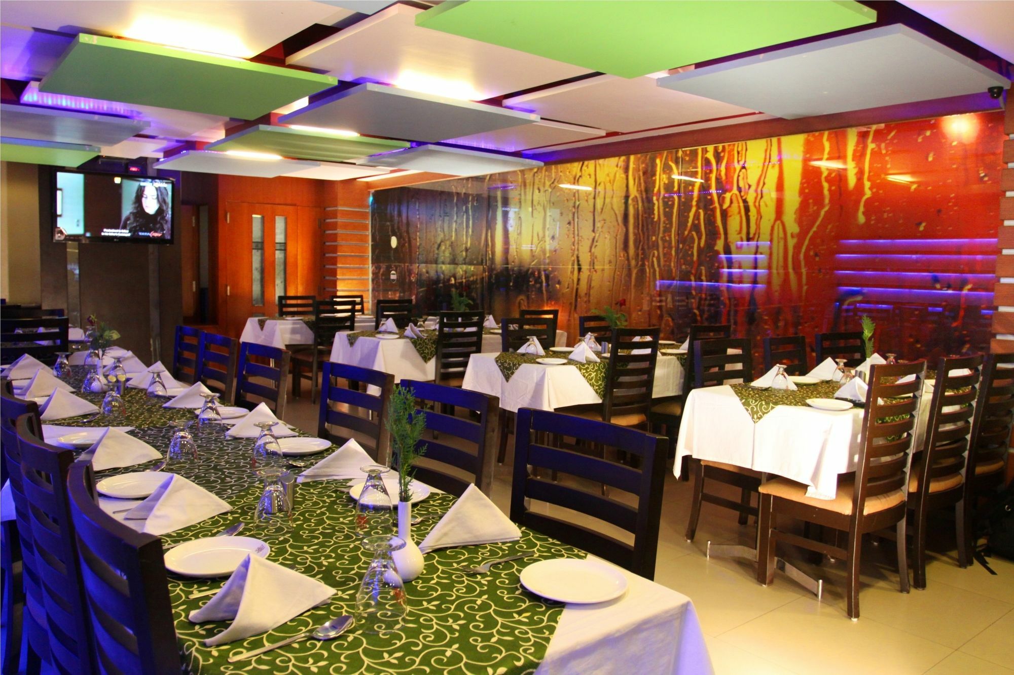 Hotel Tulsi Exotic Bhopal Bagian luar foto